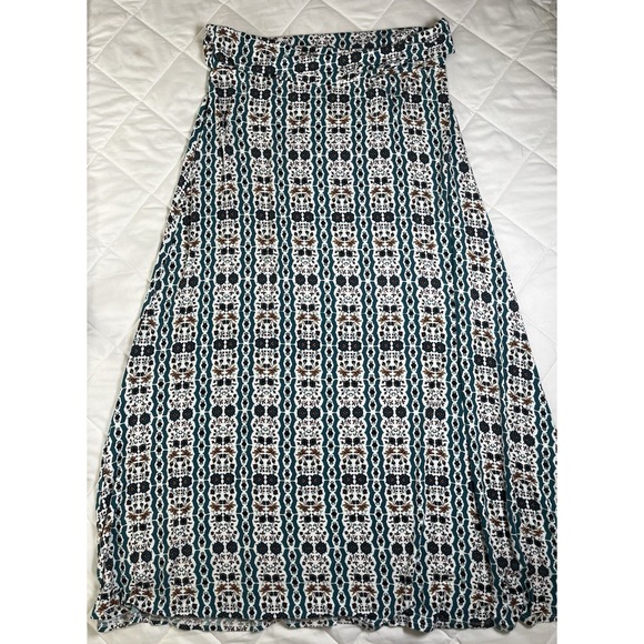 Loveappella Dresses & Skirts - Loveappella Skirt Womens Medium Petite Boho Midi Maxi Stretch Floral Casual